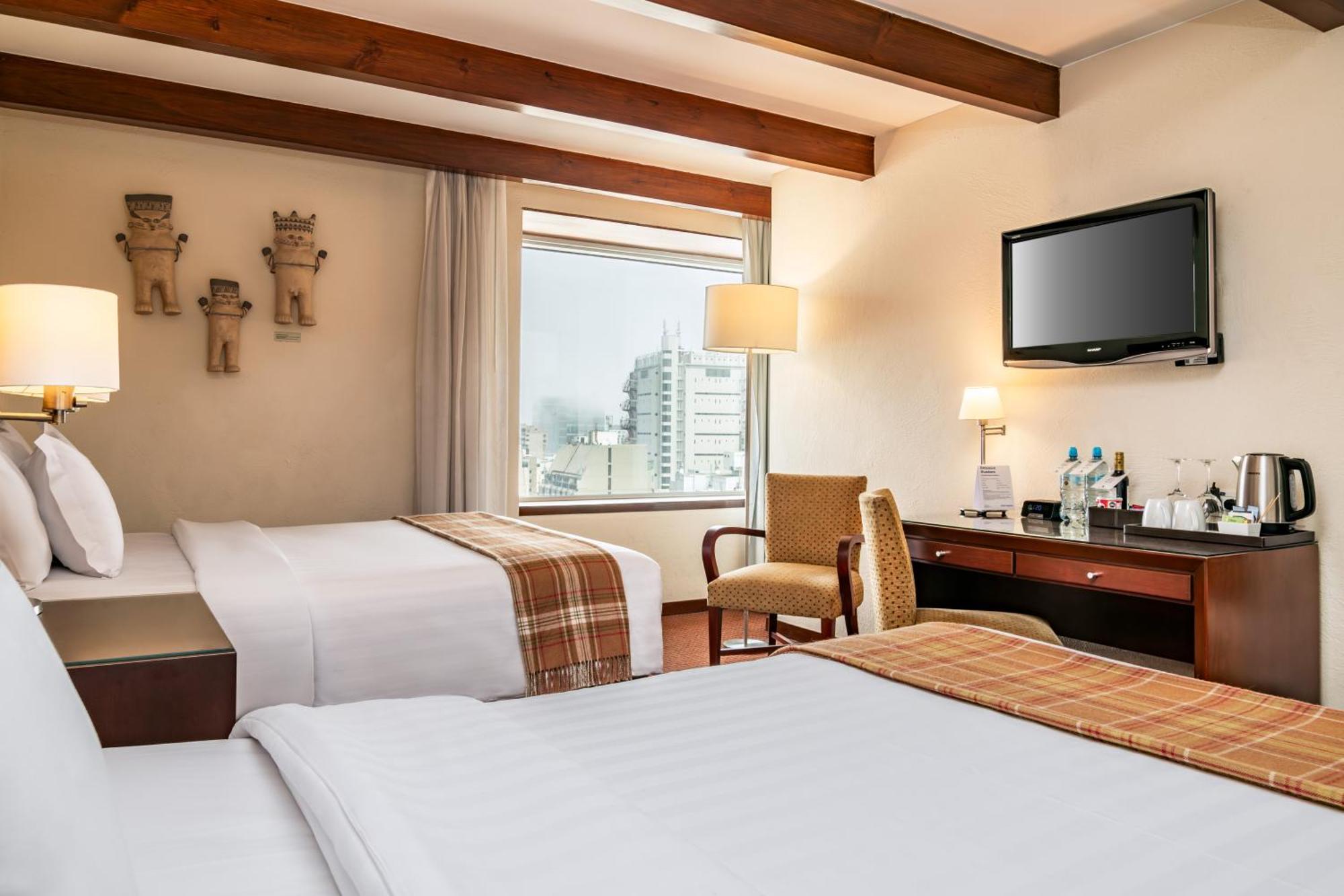 Casa Andina Premium Miraflores Lima Eksteriør billede A room at the hotel